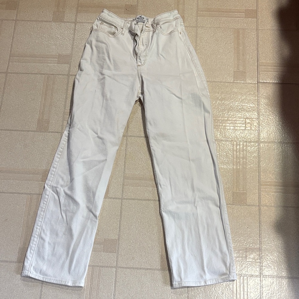Hollister Women's Straight Leg Jeans - Cream